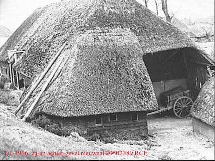 1-1-1966 drimble 20502389 zij-achter gvl VERKL.jpg